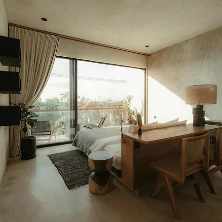 Twin Palms Hotel Seseh Studio 1